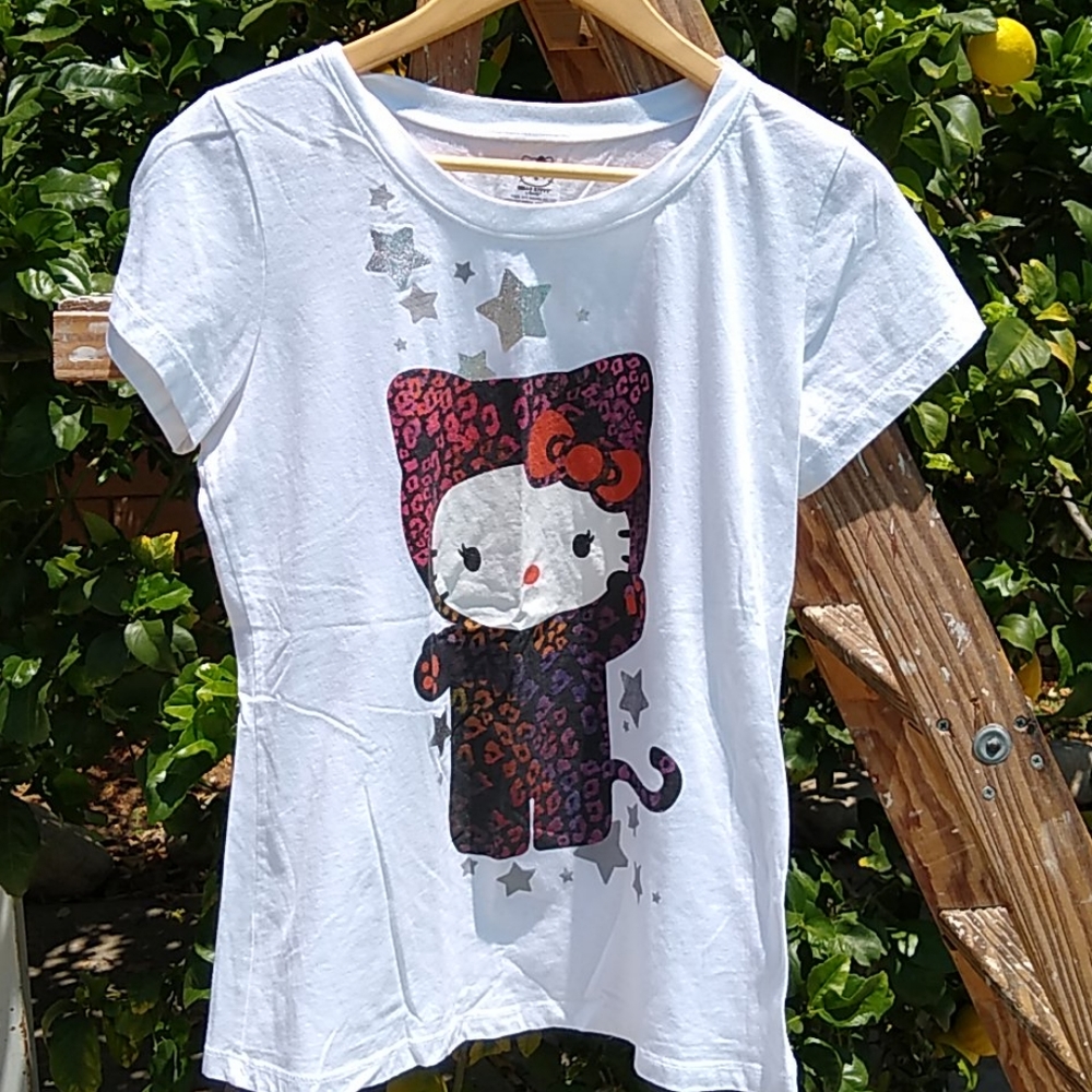 Hello Kitty Silk Screen T-Shirt NWOT Jr XL